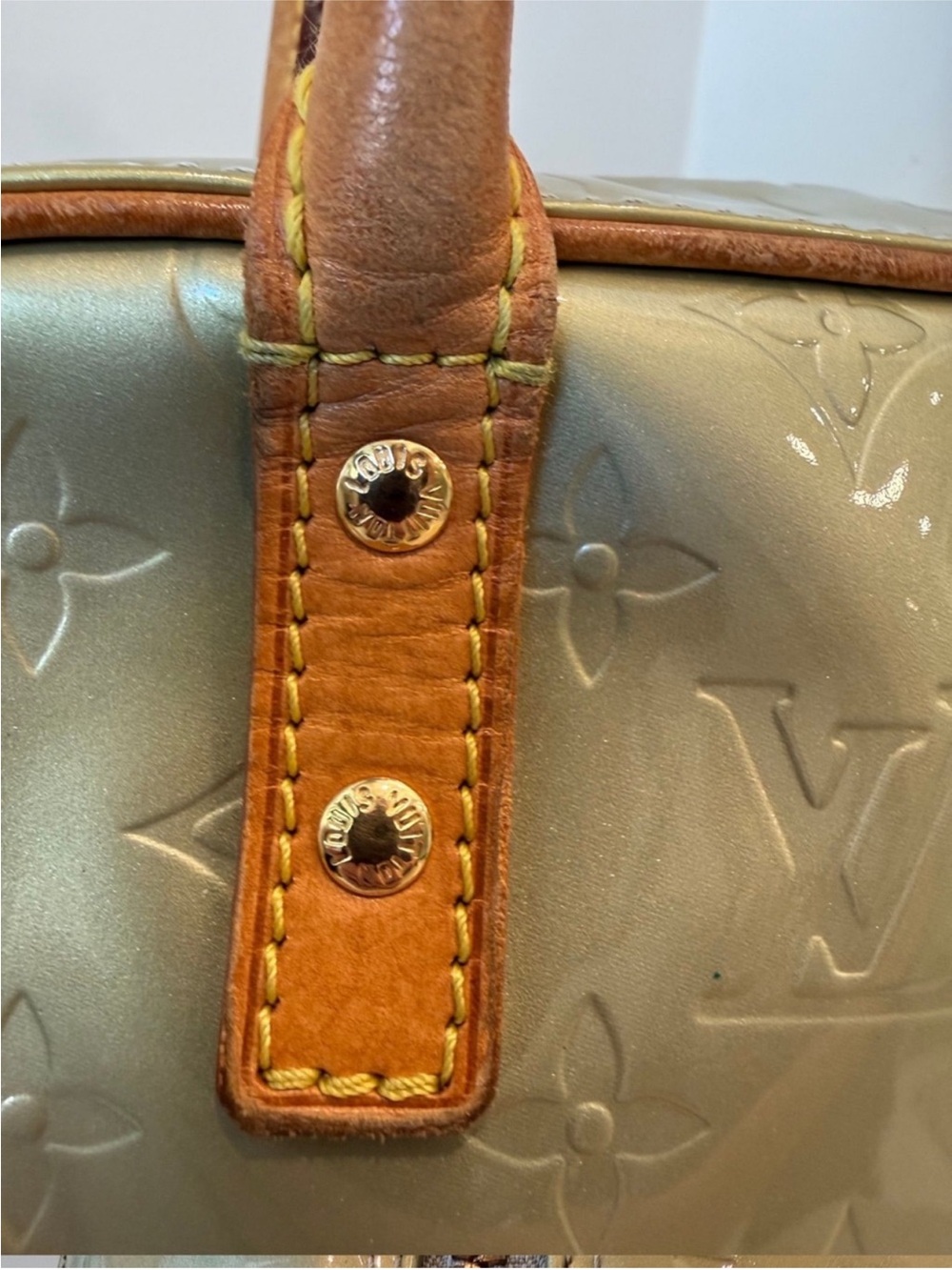 Louis Vuitton Green Vernes Handbag 💯 Authentic - Picture 8 of 14
